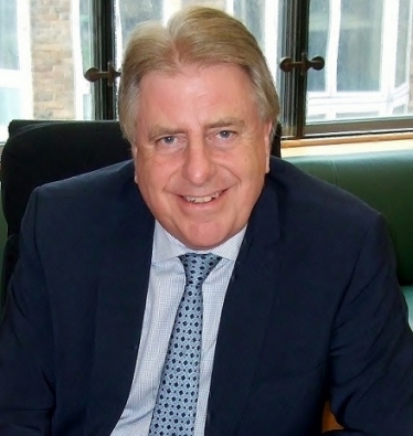 David Evennett MP